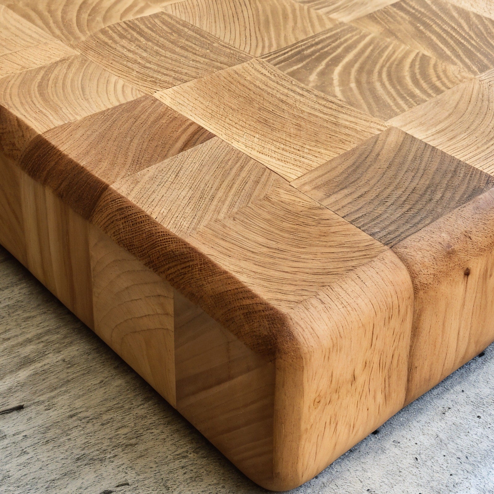 Shopaverly Ash Thick Butcher Block — front edge detail