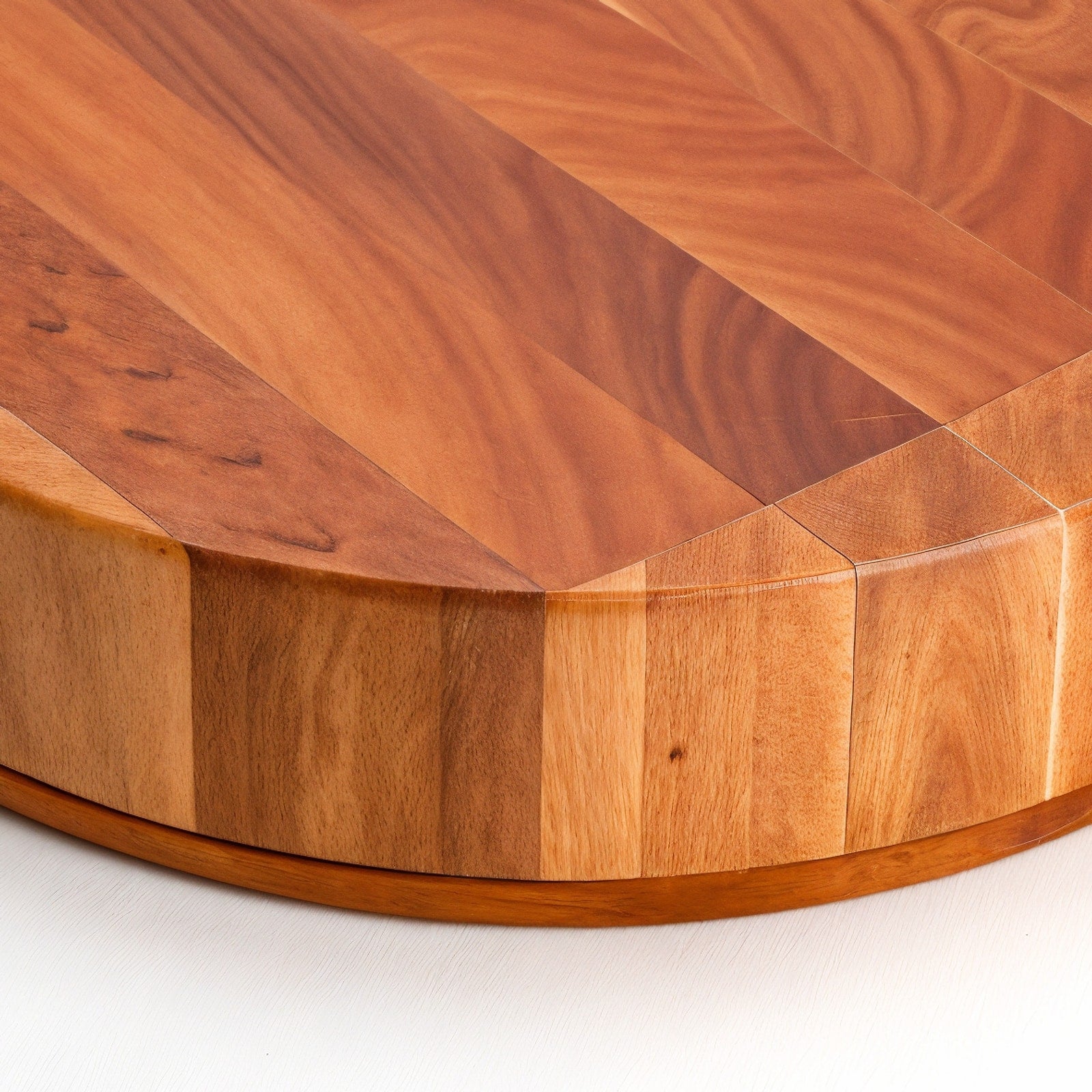 Shopaverly Cherry Round Butcher Block — close view of the front edge and thickness