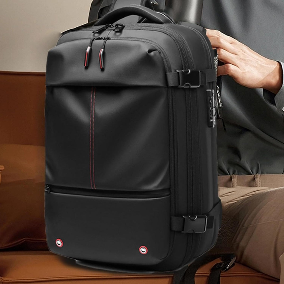 17" Laptop Backpack with Vacuum Compression – Lightweight and Spacious