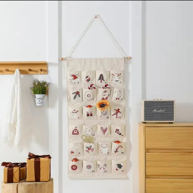 24-Pocket Canvas Advent Calendar for Kids – Hanging Christmas Countdown Decoration in Multicolor