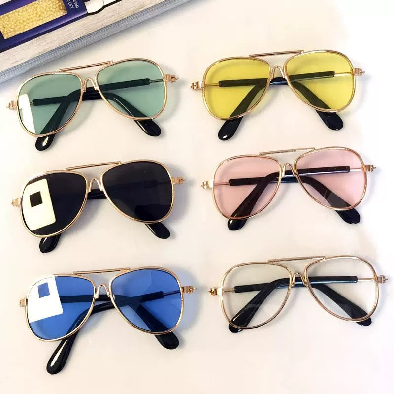 Aviator Style Sunglasses