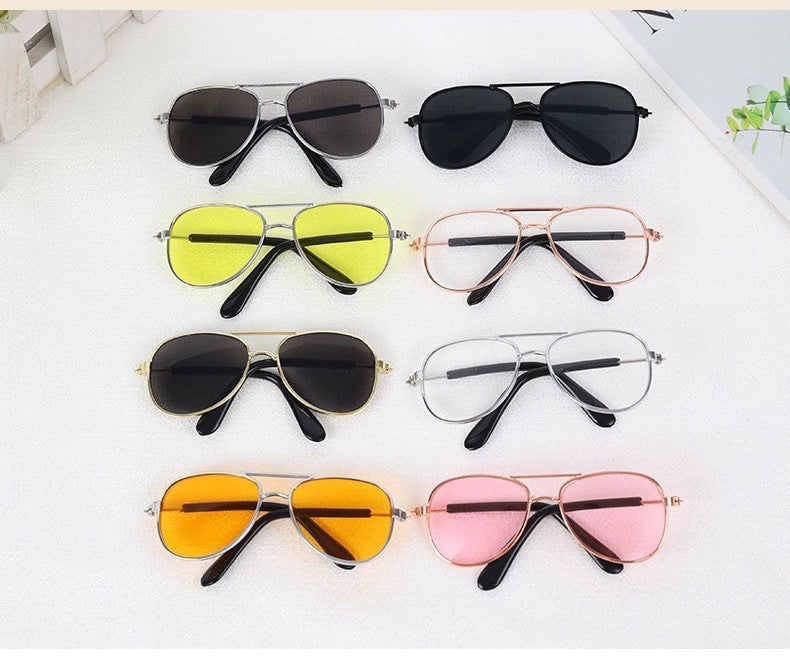 Aviator Style Sunglasses