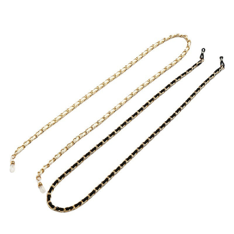 Aviator Sunglasses with Fashionable Chain