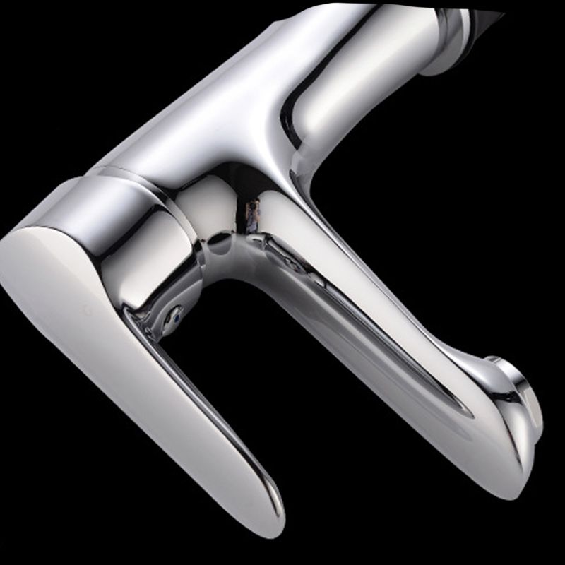 Basic Metal Sink Faucet with Lever Handle