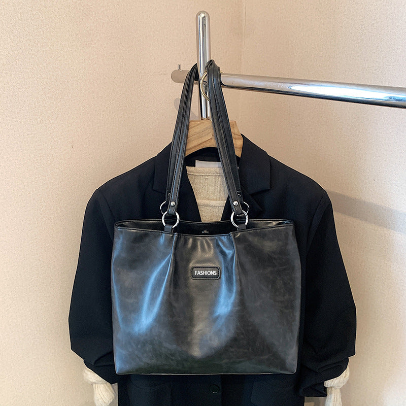 Chic leather handbag