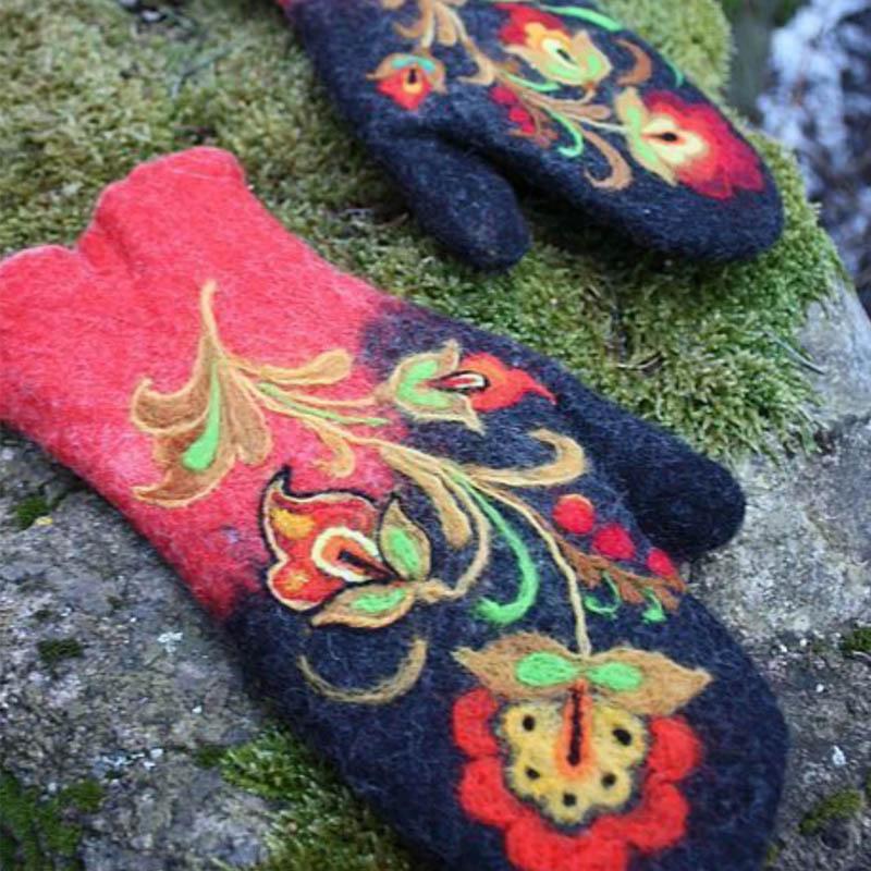Christmas Flower Embroidered Hand Warmers
