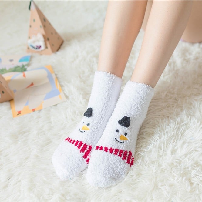 Christmas Socks in Gift Box – Plush House & Cuddle Socks – Universal Size