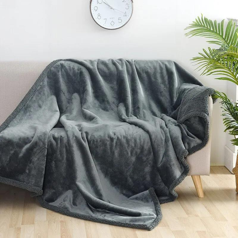 Comfort Blanket – Waterproof & Cozy Furniture Throw