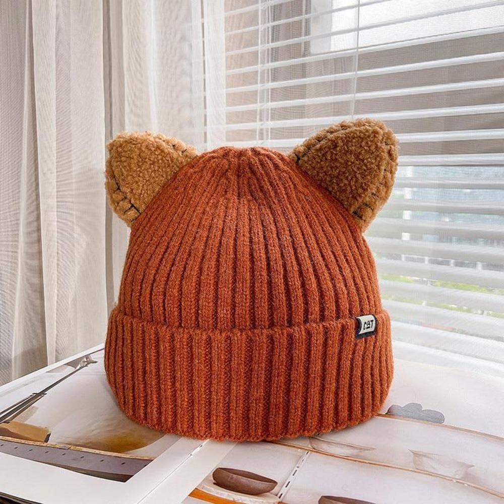 CozyCat Beanie – Trendy Winter Hat with Cat Ears