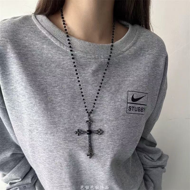 Decorative Cross Pendant Necklace