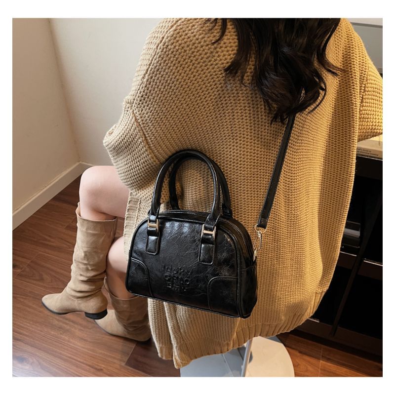 Elegant Leather Handbag