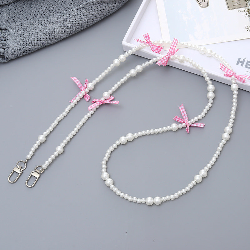 Elegant Pearl and Silver Necklace