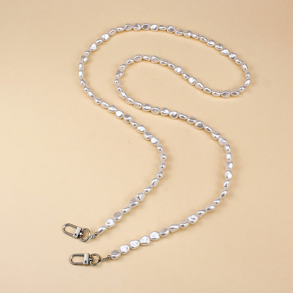 Elegant Pearl and Silver Necklace