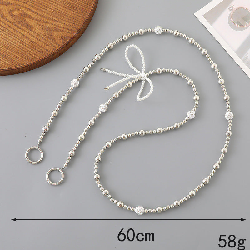 Elegant Pearl and Silver Necklace