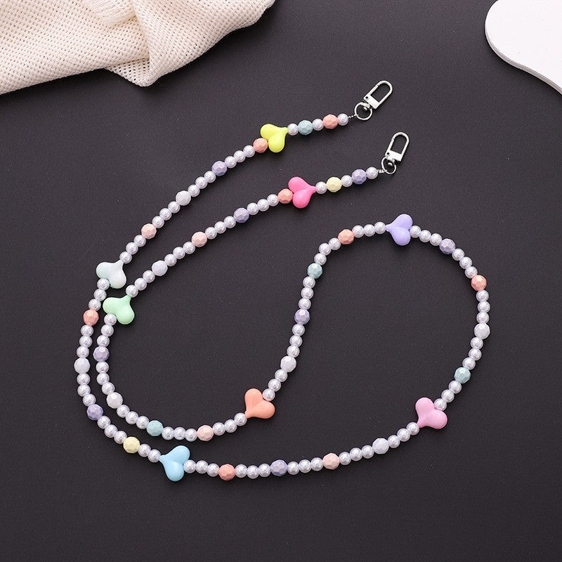 Elegant Pearl and Silver Necklace