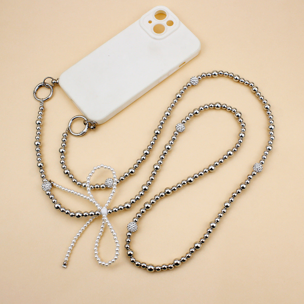 Elegant Pearl and Silver Necklace