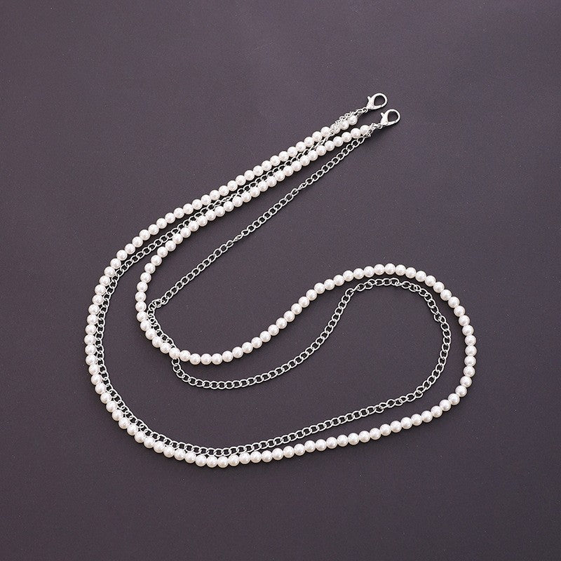 Elegant Pearl and Silver Necklace