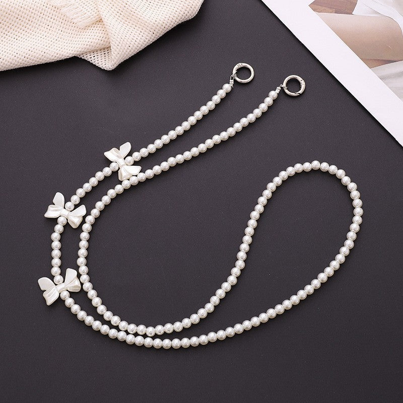 Elegant Pearl and Silver Necklace