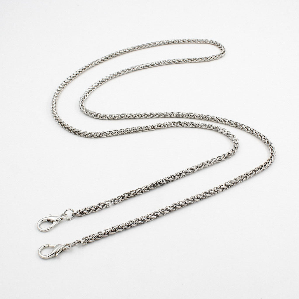 Elegant Pearl and Silver Necklace