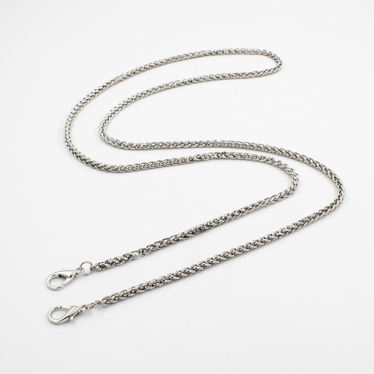 Elegant Pearl and Silver Necklace