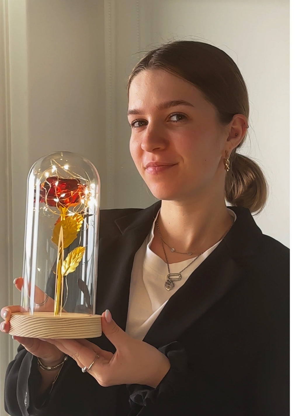 Eternal Rose – Gold Rose in Glass Dome with LED Light