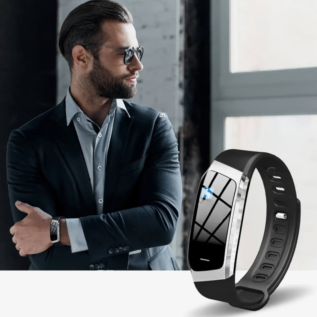 Fitness Tracker Smartwatch with Heart Rate Monitor