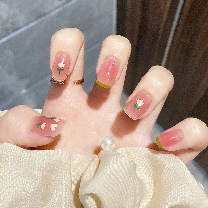 Floral Accent Nail Extensions