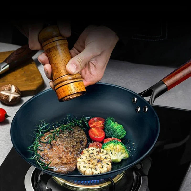 ForgeVerra Premium Cast Iron Skillet – Non-stick frying pan for healthy, even cooking