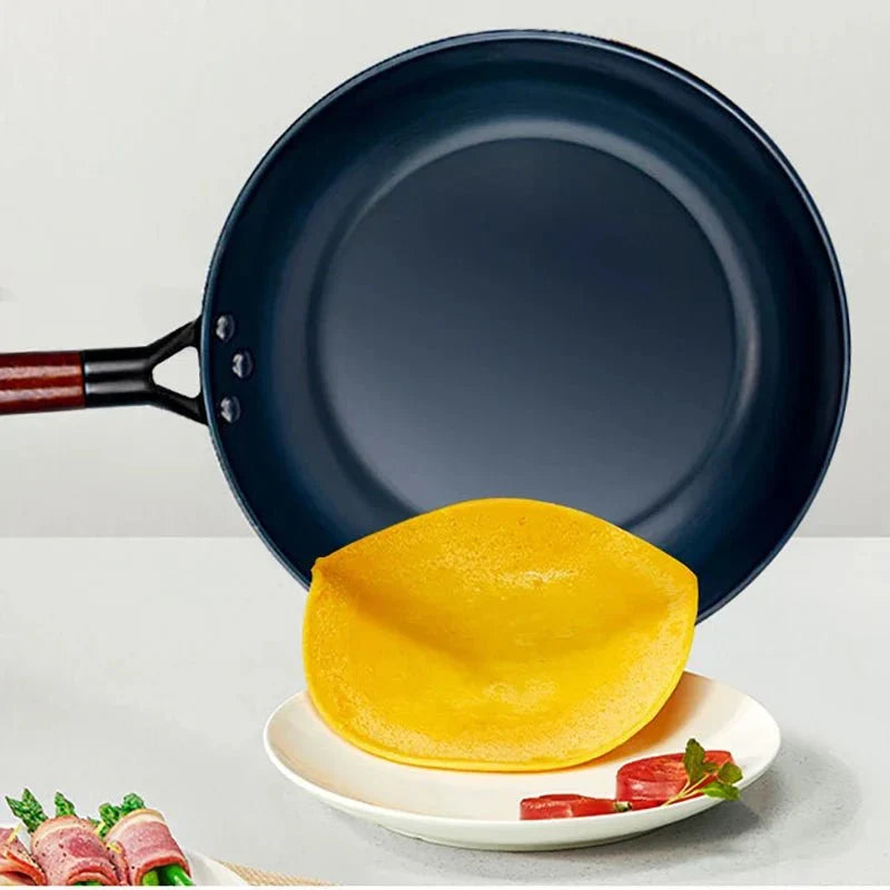 ForgeVerra Premium Cast Iron Skillet – Non-stick frying pan for healthy, even cooking