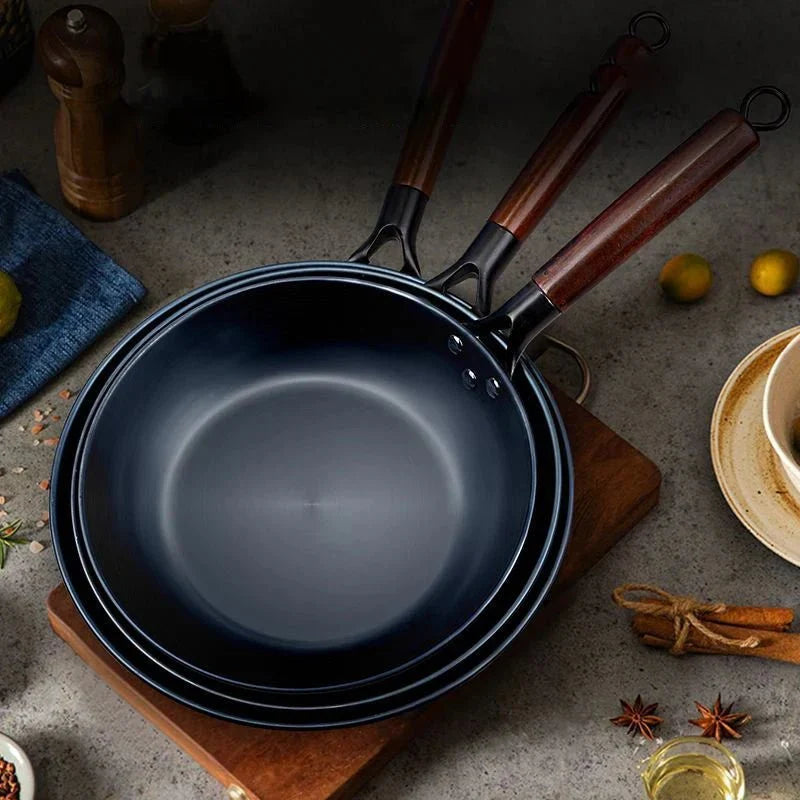ForgeVerra Premium Cast Iron Skillet – Non-stick frying pan for healthy, even cooking