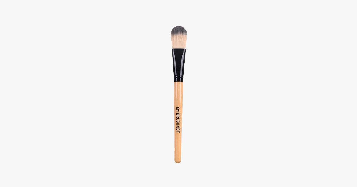Foundation Brush – Versatile Flat Shape for Flawless Blending