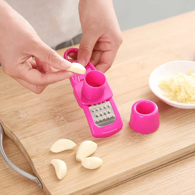 Garlic press – quick and clean chopping