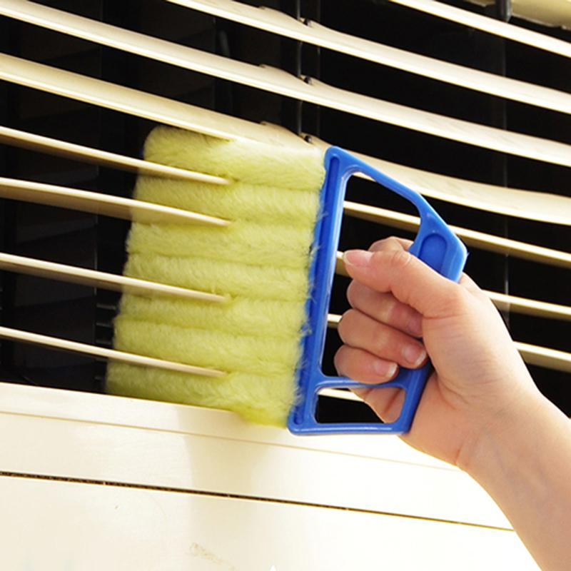 Handheld Duster for Blinds and Radiators