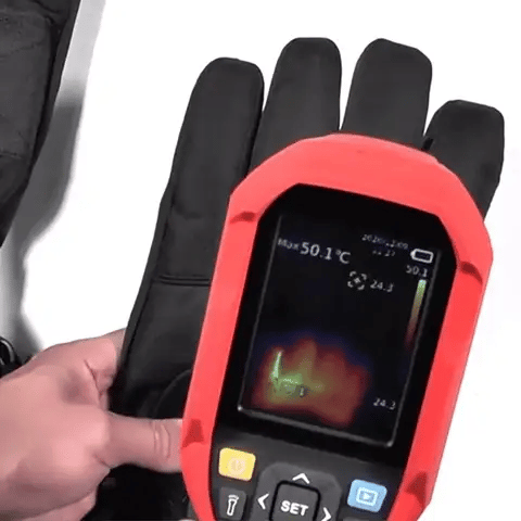 Heated Winter Gloves – Waterproof, Touchscreen, Insulated for Men & Women