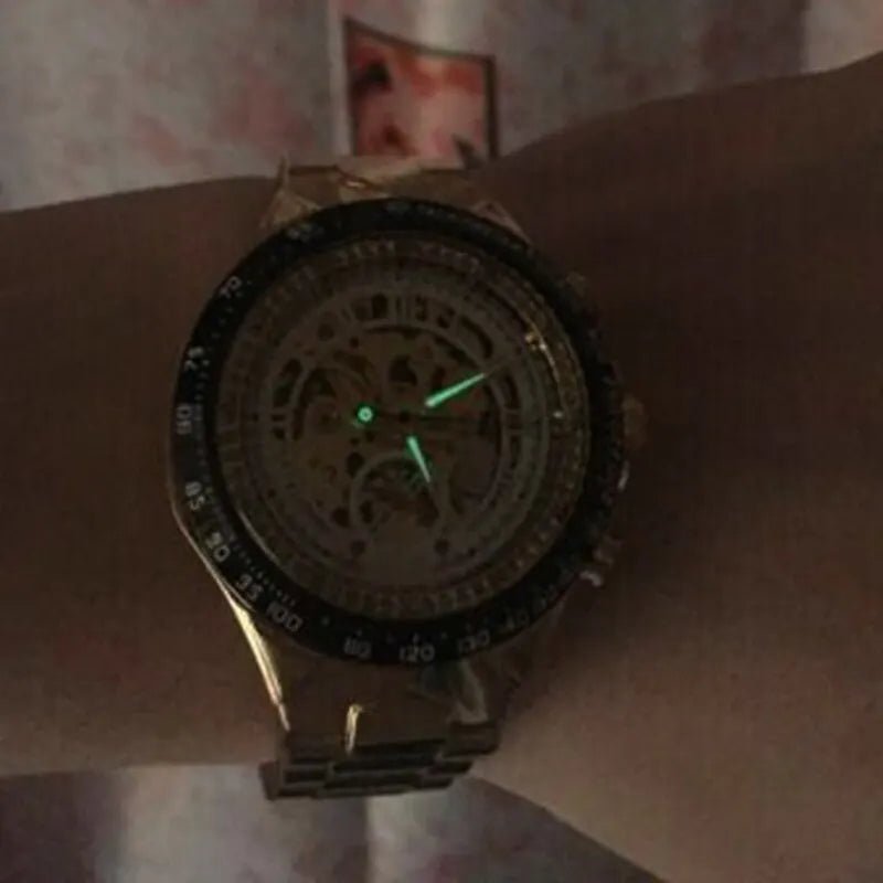 Horizon Luxurious Mechanical Watch with Golden Shine