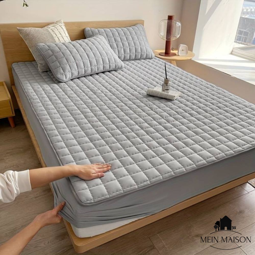 King Size Waterproof Mattress Protector – Soft, Breathable Cover for Ultimate Comfort