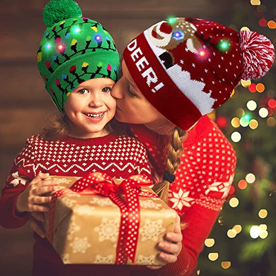 LED Light-Up Christmas Knit Beanie Hat