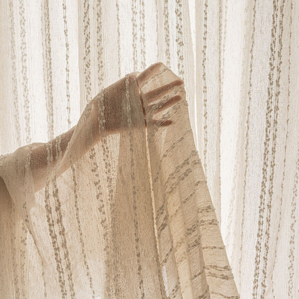 Lightweight Textured Scarf