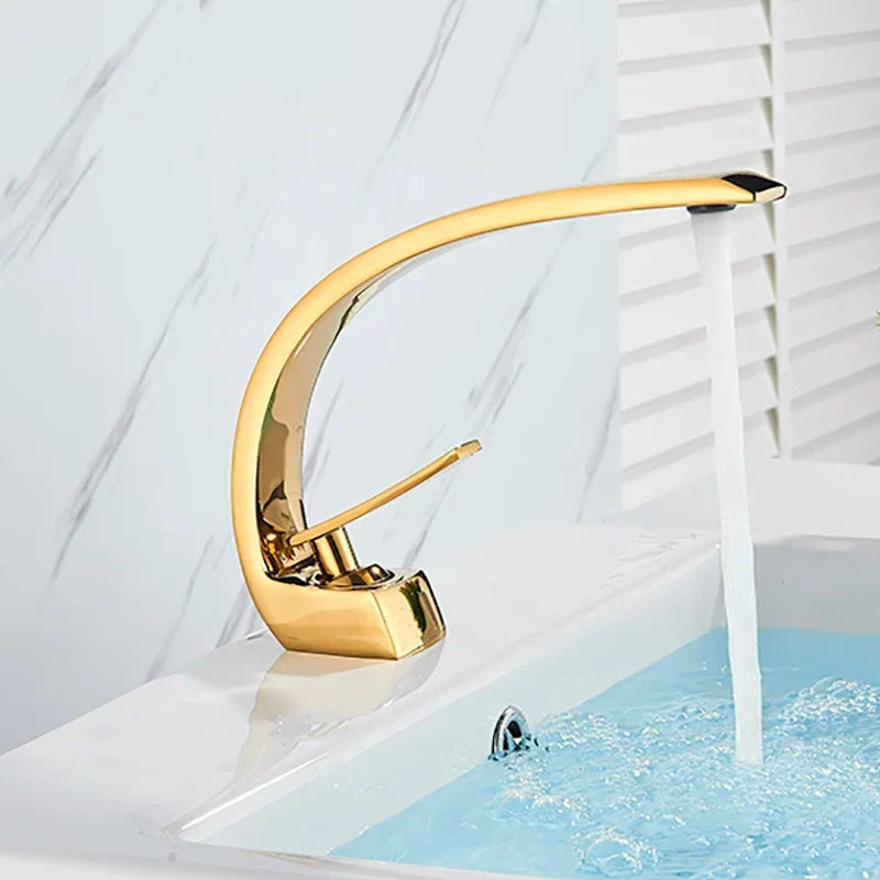 Luxurious Wall-Mounted Bathroom Faucet – Elegant Single-Handle Design