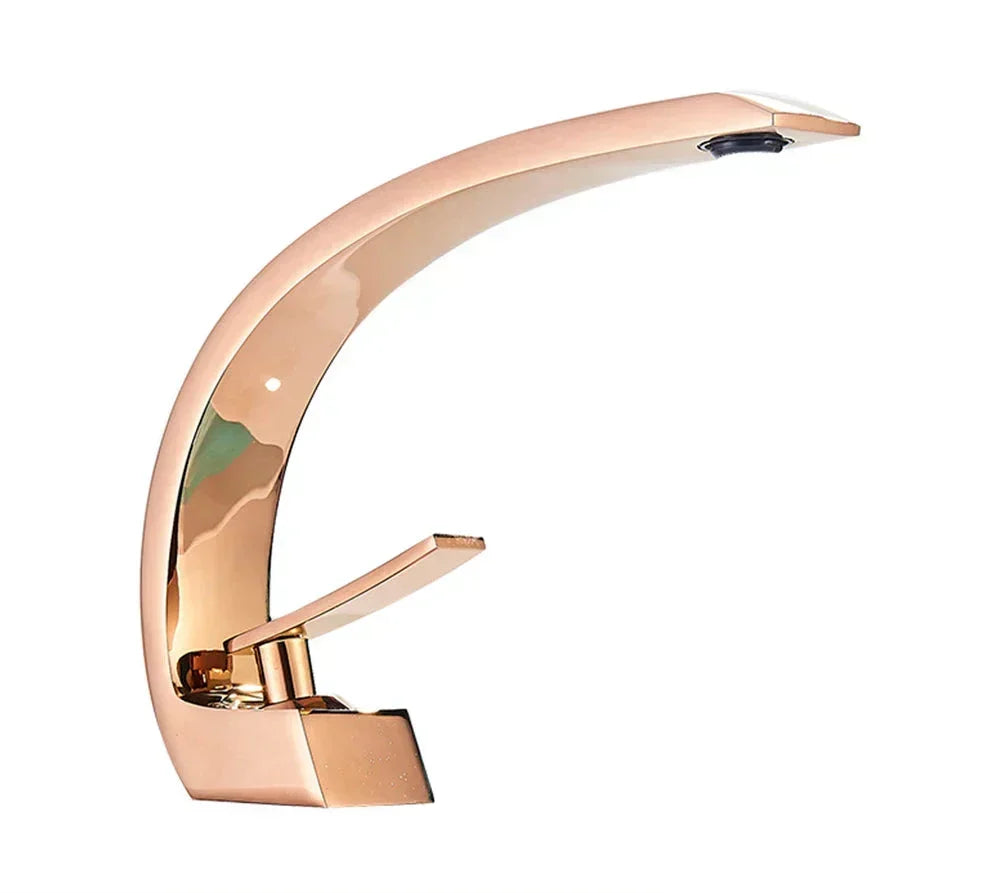 Luxurious Wall-Mounted Bathroom Faucet – Elegant Single-Handle Design
