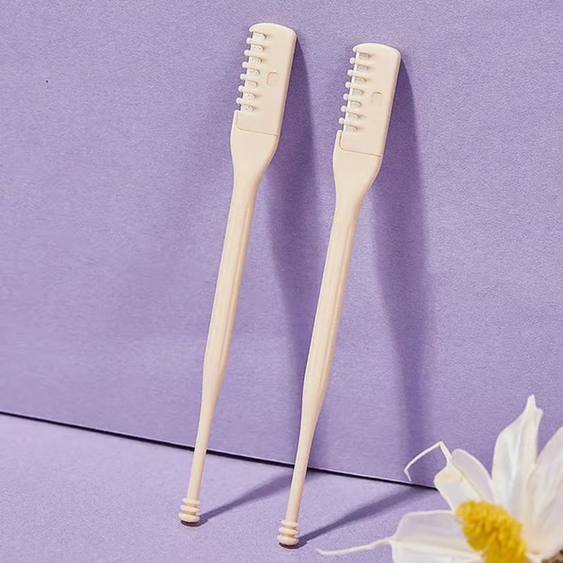 Manual Nose Hair Trimmer – Dual-Ended Grooming Tool