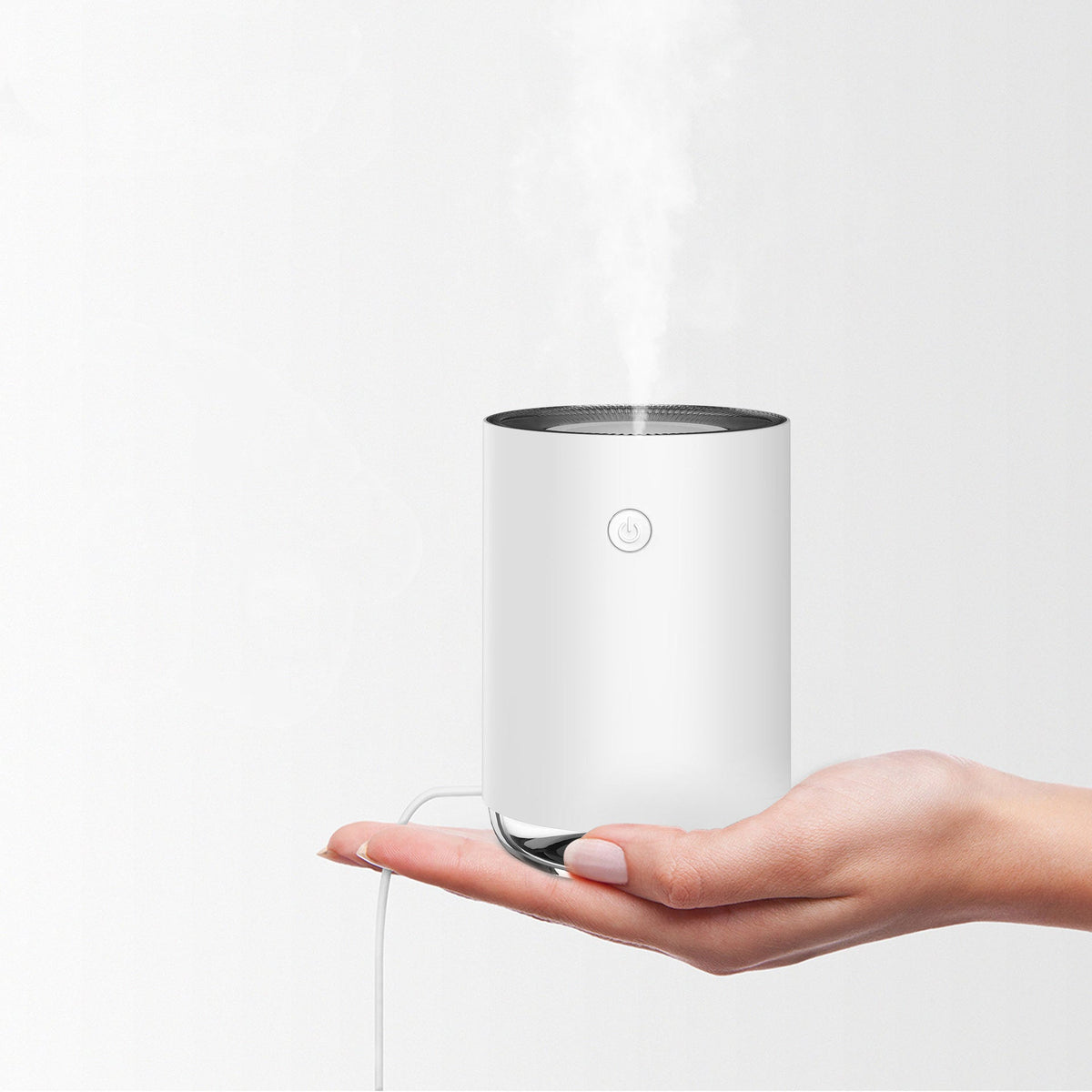 MistFris Mini Humidifier – Whisper-Quiet & USB-Powered (2W)