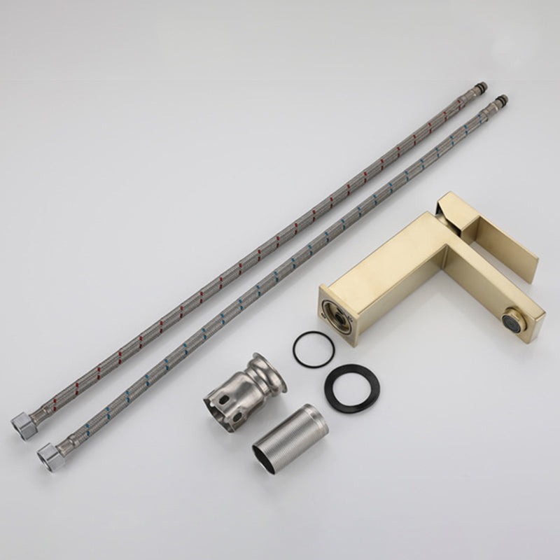 Modern glam single-lever bathroom sink faucet