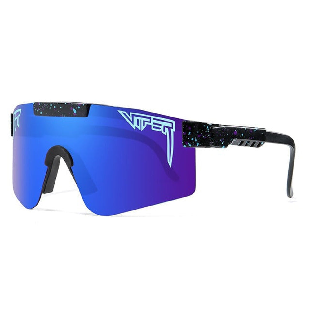 Polarized sports sunglasses with single mirrored UV400 lens, polycarbonate frame, silicone nose pads and adjustable arms