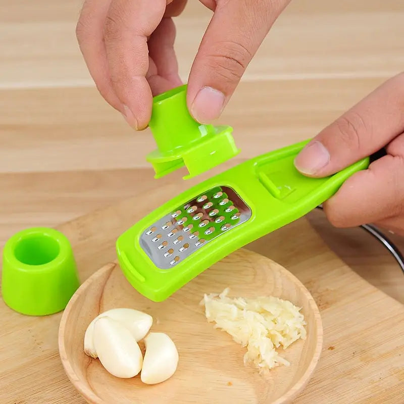 Practical Garlic Press – Perfect for Home Cooking