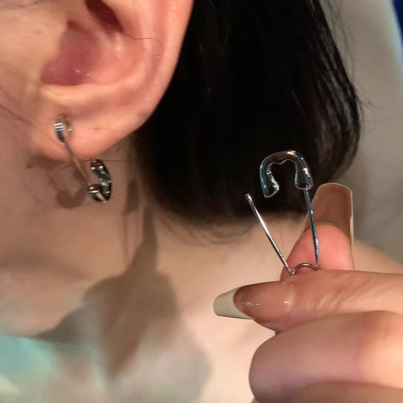 Safety pins