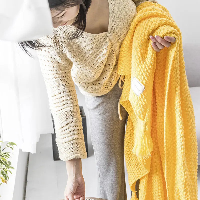 Scandinavian Knitted Wool Blanket - Aurora