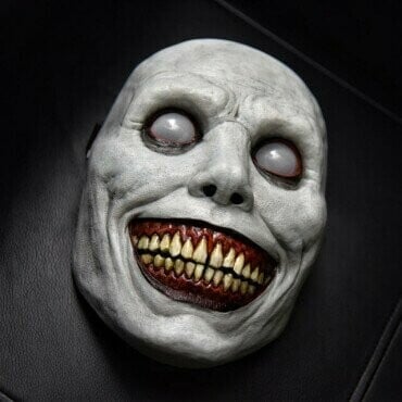 Scary Halloween mask, smiling demon horror mask in latex for adults, creepy mask for parties and cosplay, LED versions t