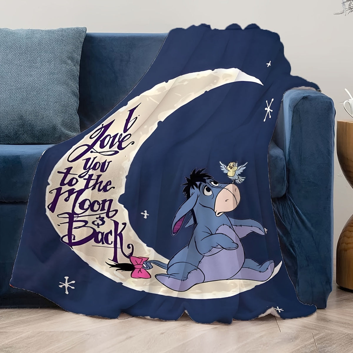 Soft Fleece Blanket with Eeyore Design – Available in Multiple Sizes for All Seasons