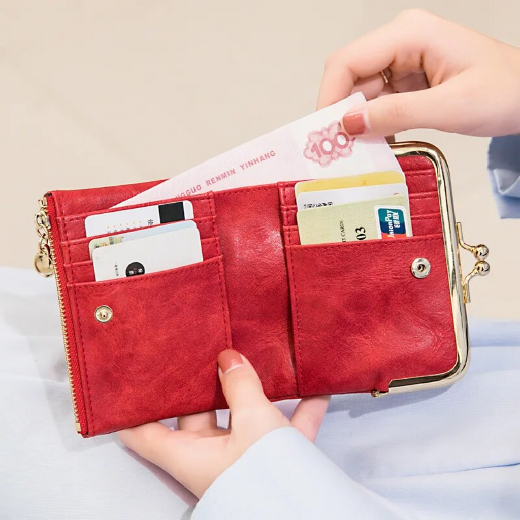 Vintage Leather Wallet with Kiss Lock Closure